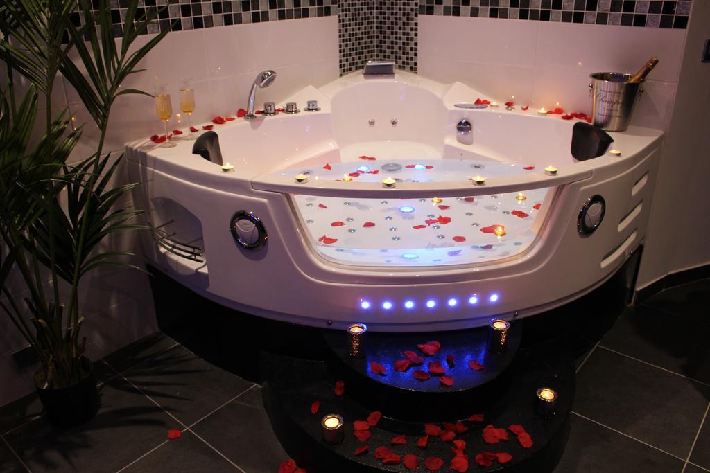 Le Love Spa Lyon Ruang foto