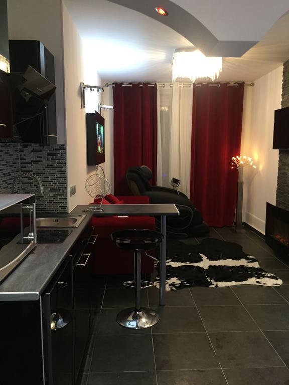 Le Love Spa Lyon Bagian luar foto