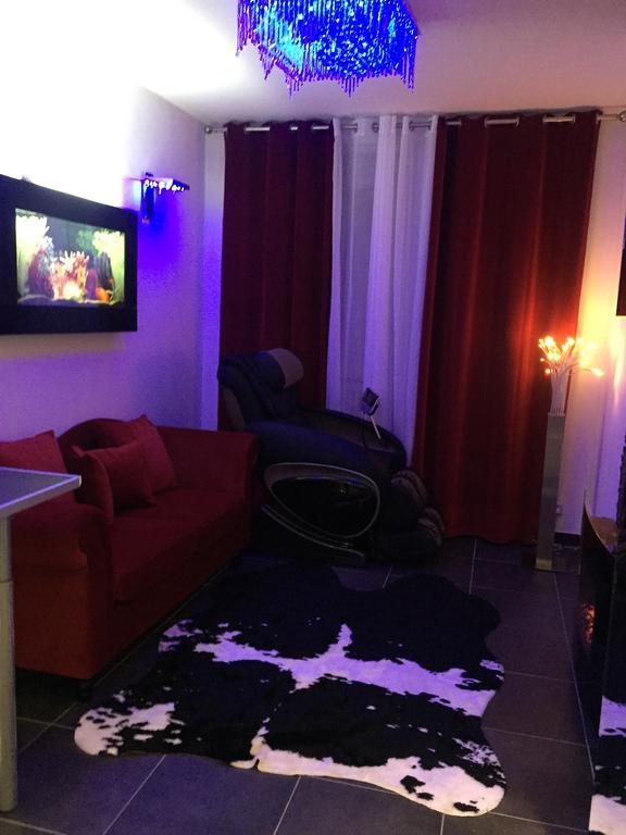 Le Love Spa Lyon Bagian luar foto