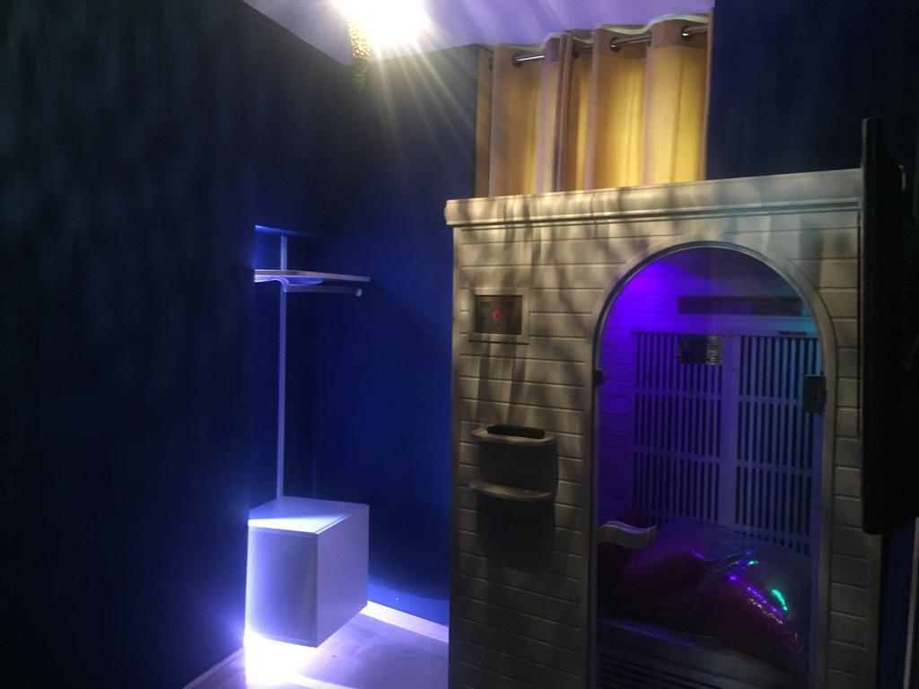 Le Love Spa Lyon Bagian luar foto