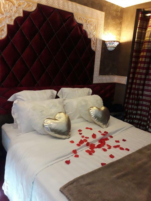 Le Love Spa Lyon Bagian luar foto