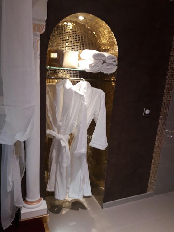 Le Love Spa Lyon Bagian luar foto