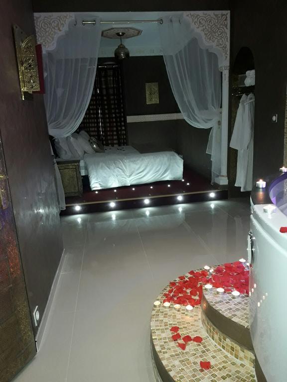 Le Love Spa Lyon Bagian luar foto