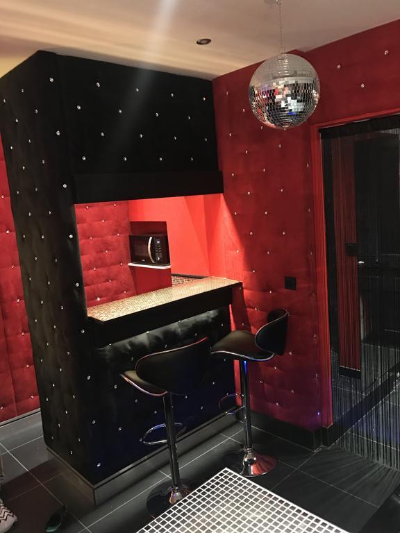 Le Love Spa Lyon Bagian luar foto
